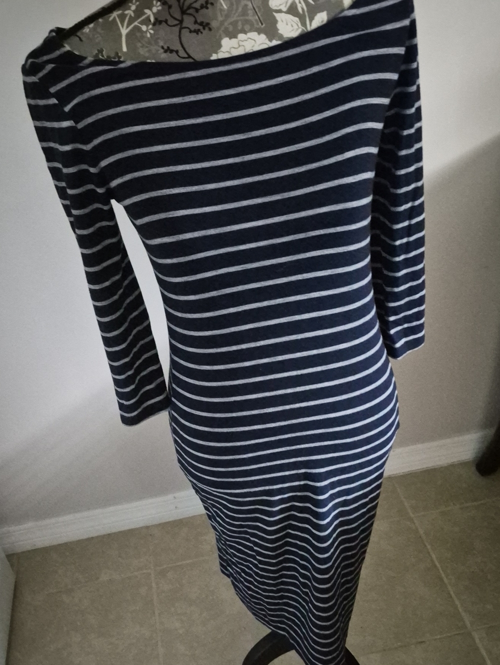 GAP Navy and White Striped 3/4  SLEEVE Midi Dress